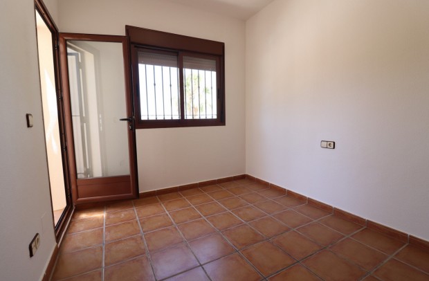 Resale - Semi-Detached - Algorfa - La Finca Golf Resort
