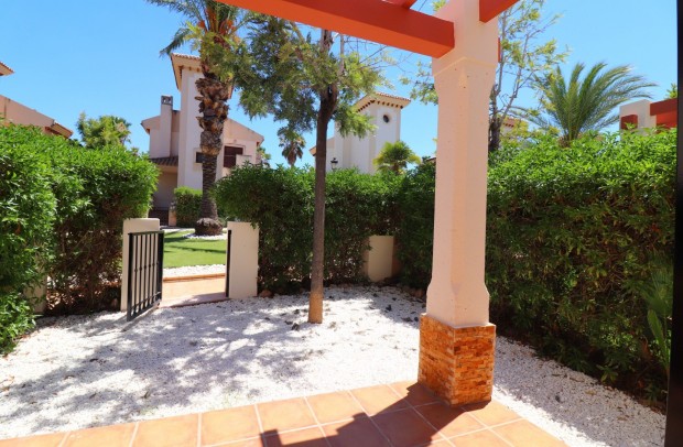Resale - Semi-Detached - Algorfa - La Finca Golf Resort