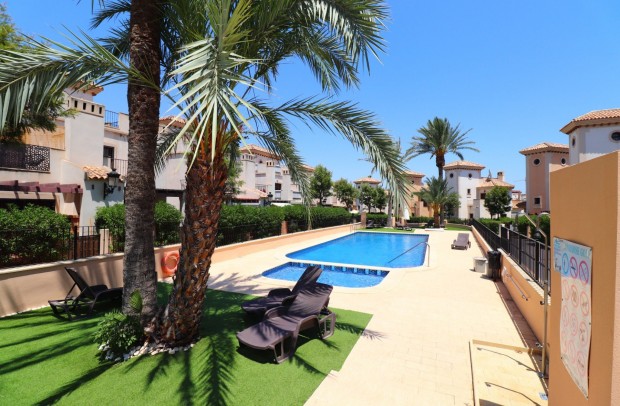 Resale - Semi-Detached - Algorfa - La Finca Golf Resort
