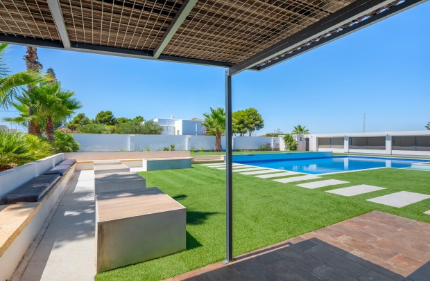 Resale - Country Property - Los Montesinos - La Herrada