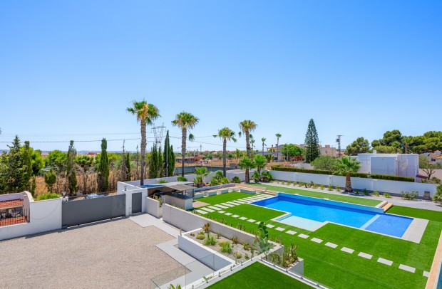 Resale - Country Property - Los Montesinos - La Herrada