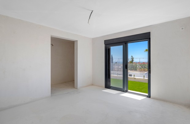 Resale - Country Property - Los Montesinos - La Herrada