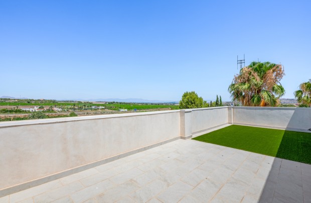 Resale - Country Property - Los Montesinos - La Herrada