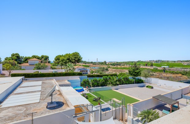 Resale - Country Property - Los Montesinos - La Herrada