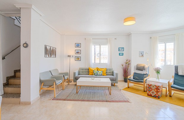 Reventa - Townhouse - Ciudad Quesada - Doña Pepa