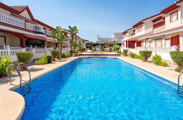 Reventa - Townhouse - Ciudad Quesada - Doña Pepa