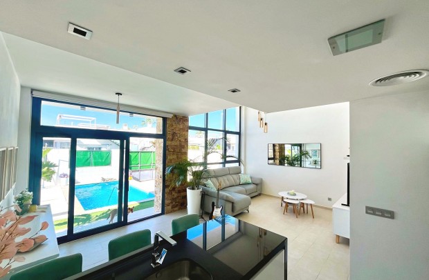 Reventa - Villa Detached - Ciudad Quesada