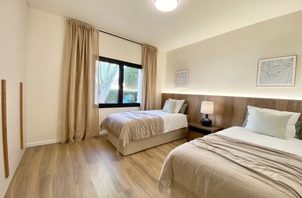 Resale - Villa Detached - Cabo Roig