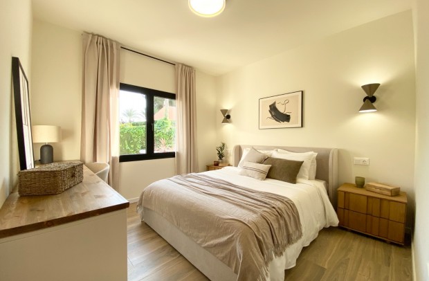 Resale - Villa Detached - Cabo Roig