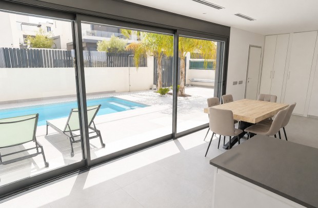Revente - Villa Detached - Algorfa - La Finca Golf Resort