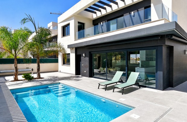 Revente - Villa Detached - Algorfa - La Finca Golf Resort