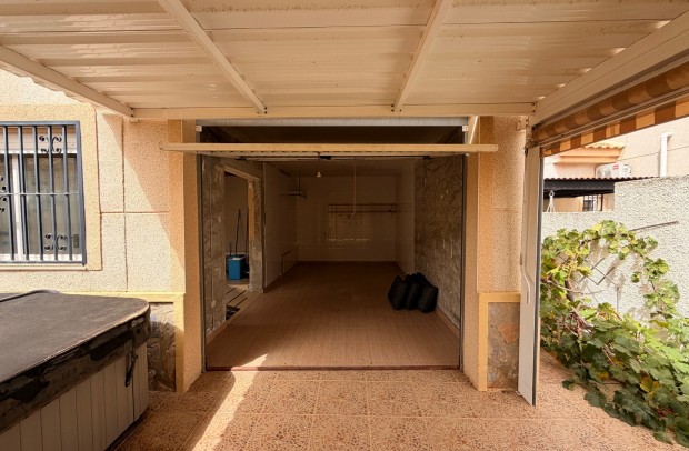 Resale - Villa Detached - Benijófar - Benimar