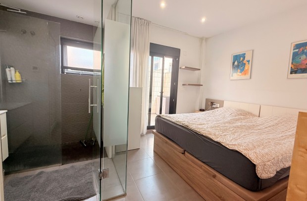 Revente - Villa Detached - Ciudad Quesada - Pueblo Bravo