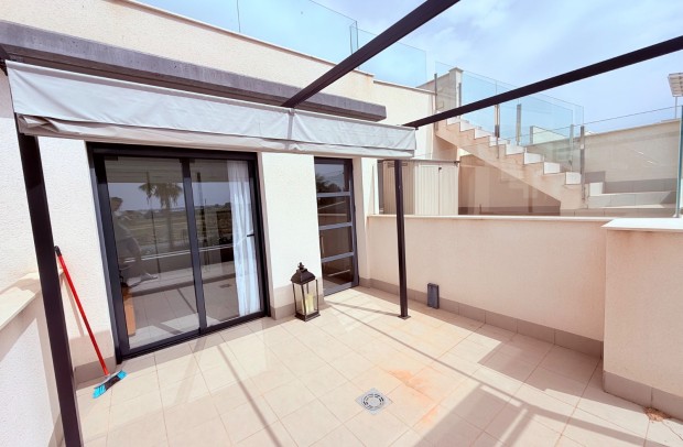 Revente - Villa Detached - Ciudad Quesada - Pueblo Bravo