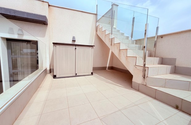 Revente - Villa Detached - Ciudad Quesada - Pueblo Bravo