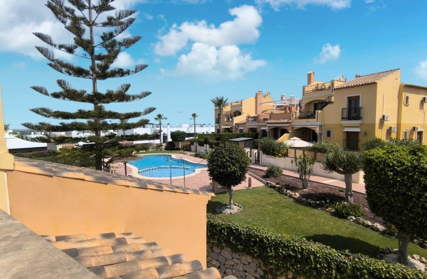 Resale - Apartment - Algorfa