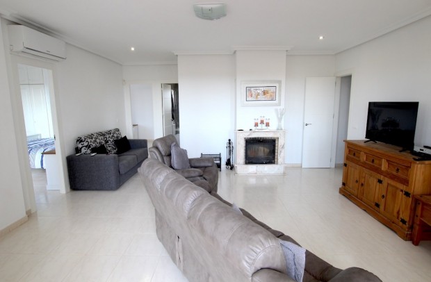 Resale - Villa Detached - Campoamor