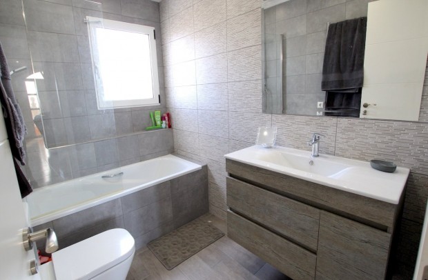 Resale - Villa Detached - Campoamor