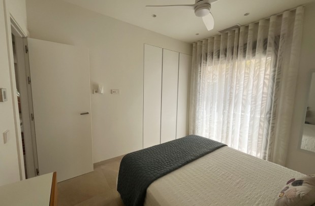 Resale - Villa Detached - Los Montesinos - La Herrada