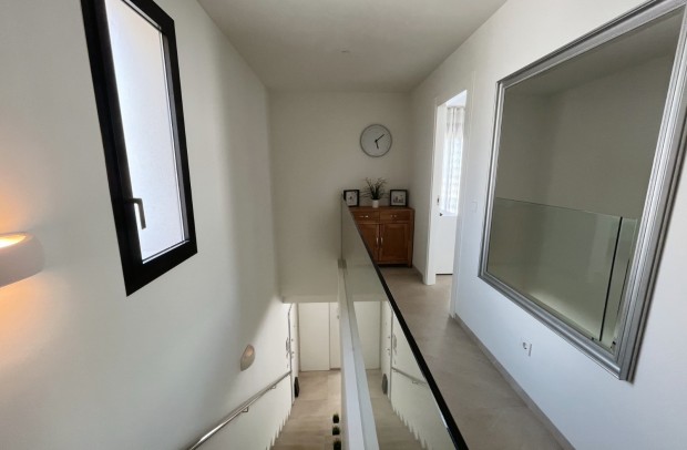 Resale - Villa Detached - Los Montesinos - La Herrada