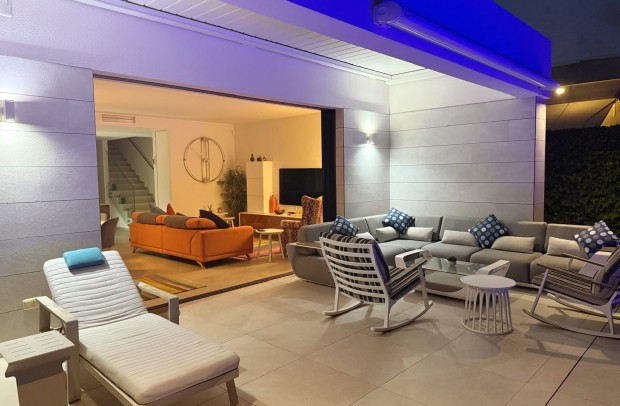 Resale - Villa Detached - Los Montesinos - La Herrada