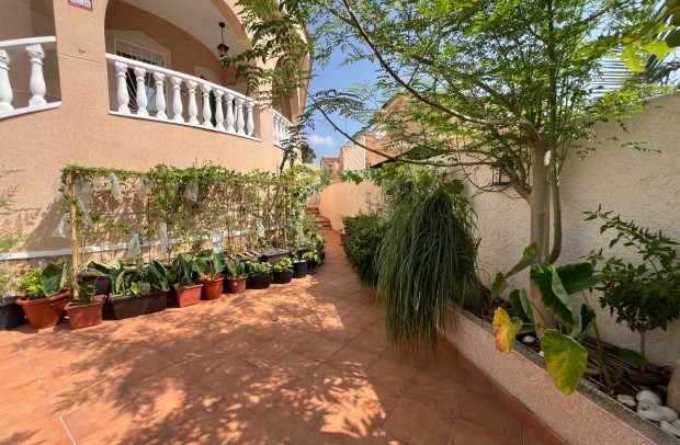 Resale - Villa Detached - Ciudad Quesada