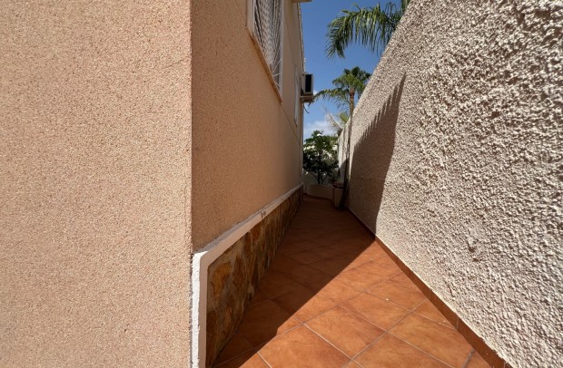 Resale - Villa Detached - Ciudad Quesada