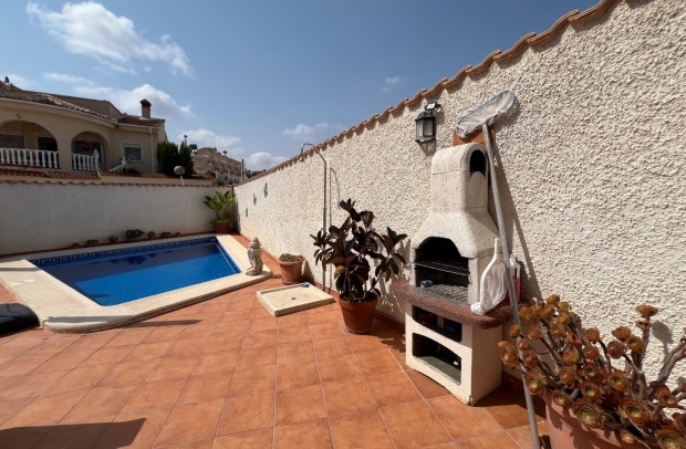 Resale - Villa Detached - Ciudad Quesada