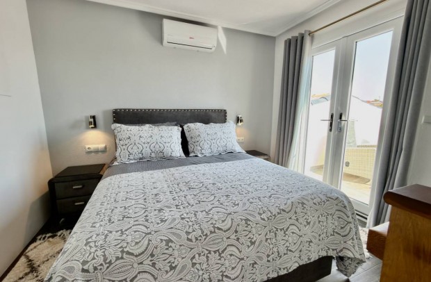 Resale - Villa Detached - Ciudad Quesada