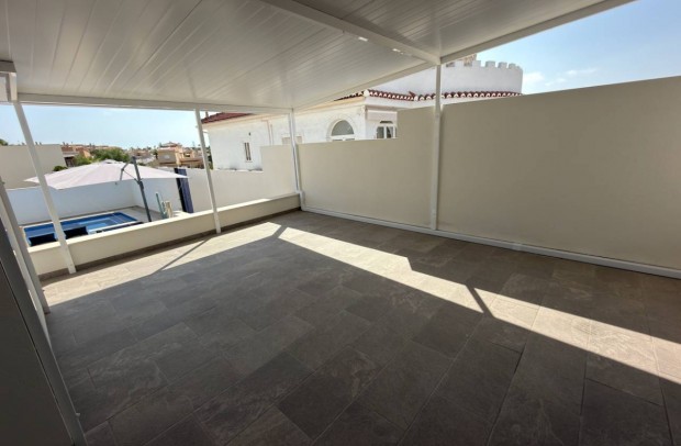 Resale - Villa Detached - Ciudad Quesada