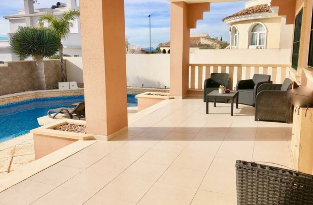Revente - Villa Detached - Ciudad Quesada