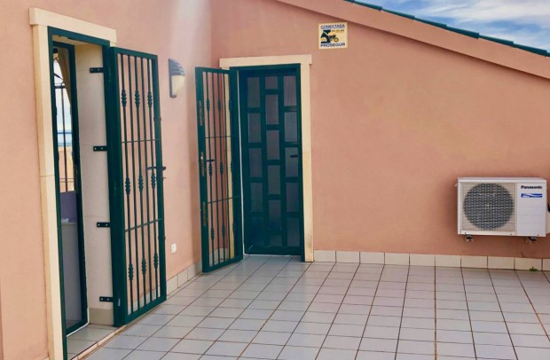 Revente - Villa Detached - Ciudad Quesada