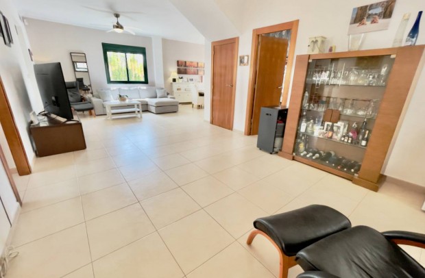 Revente - Villa Detached - Ciudad Quesada