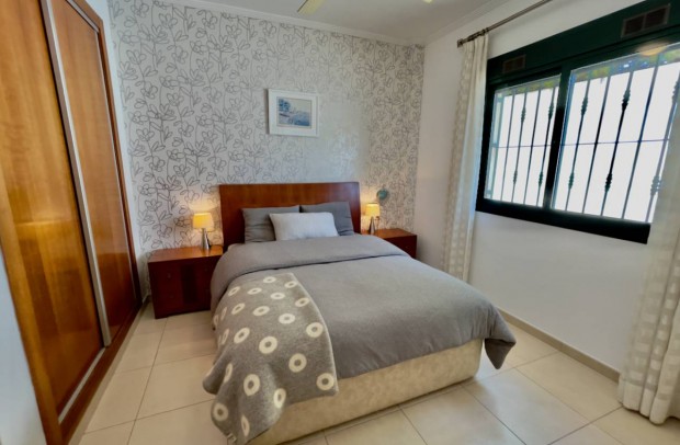 Revente - Villa Detached - Ciudad Quesada