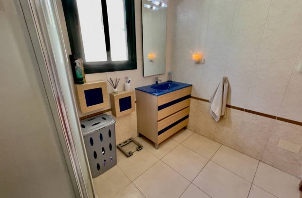 Revente - Villa Detached - Ciudad Quesada