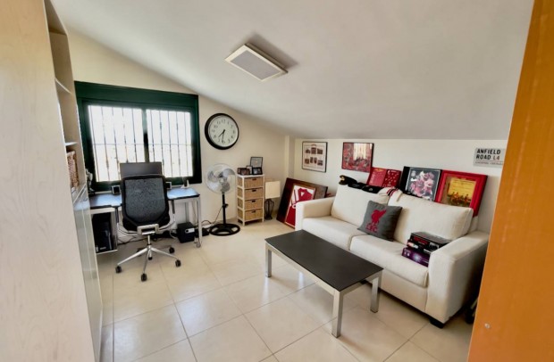 Revente - Villa Detached - Ciudad Quesada
