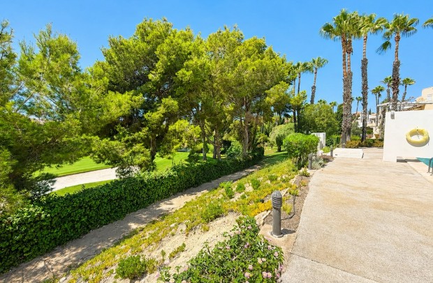 Revente - Villa Detached - Villamartin - Villamartín