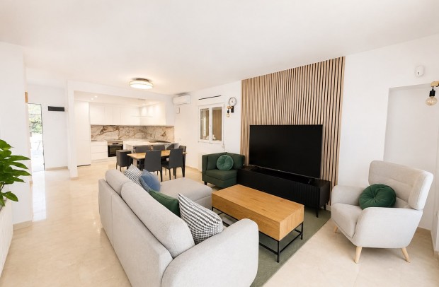 Revente - Villa Detached - Villamartin - Villamartín