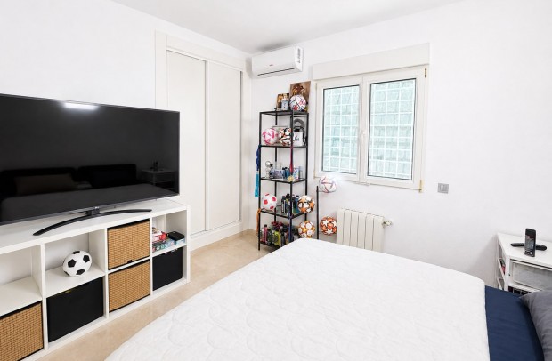 Revente - Villa Detached - Villamartin - Villamartín