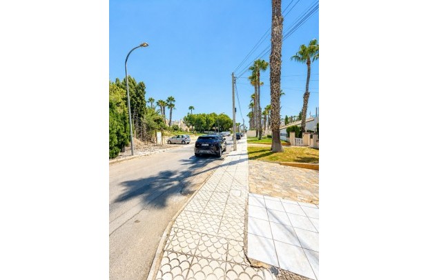 Revente - Villa Detached - Villamartin - Villamartín