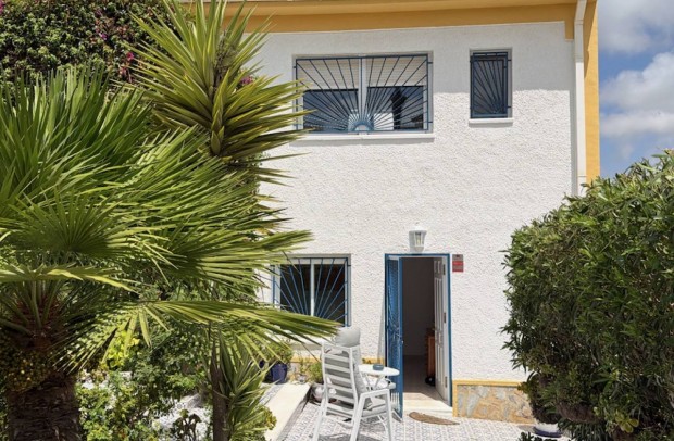 Resale - Villa Detached - Ciudad Quesada