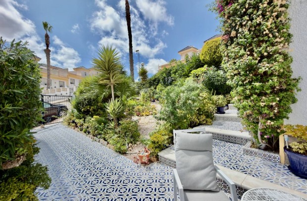 Resale - Villa Detached - Ciudad Quesada