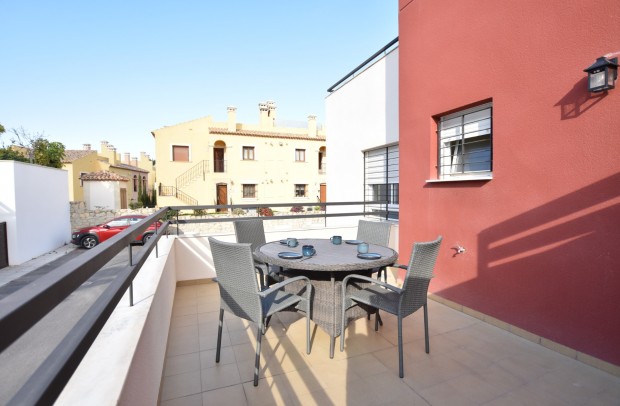 Revente - Villa Detached - Algorfa - La Finca Golf Resort