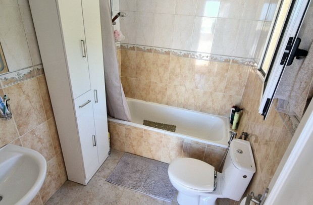 Revente - Villa Detached - Villamartin - Costa Blanca