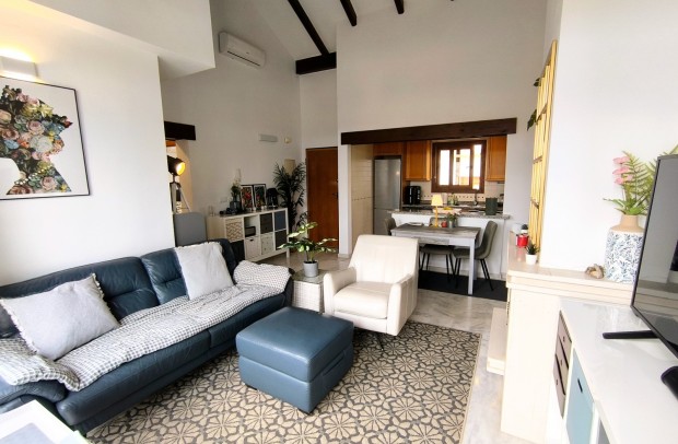 Revente - Apartment - Algorfa