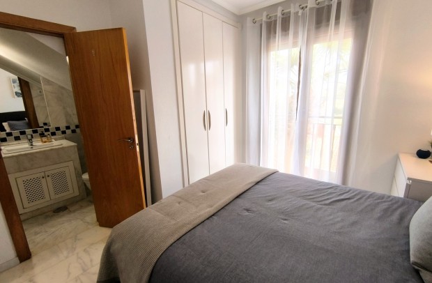 Revente - Apartment - Algorfa