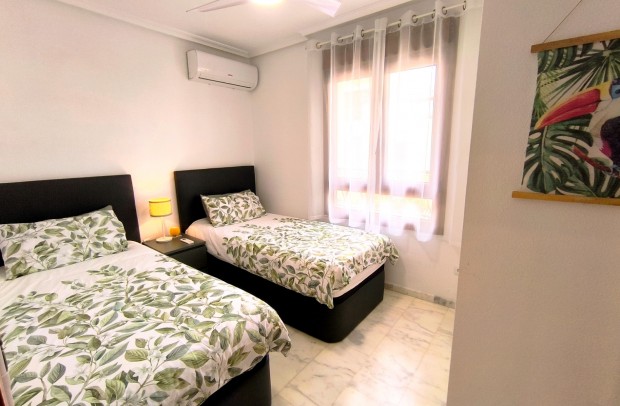 Revente - Apartment - Algorfa