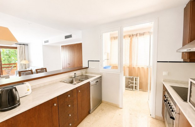 Resale - Apartment - Punta Prima