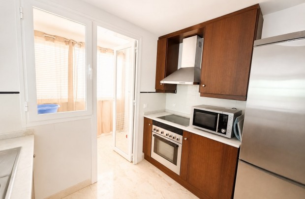 Resale - Apartment - Punta Prima