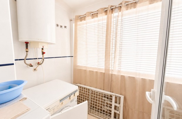 Resale - Apartment - Punta Prima